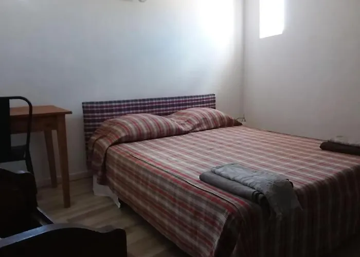 Charme Centre Historique 17e Siecle Aramon